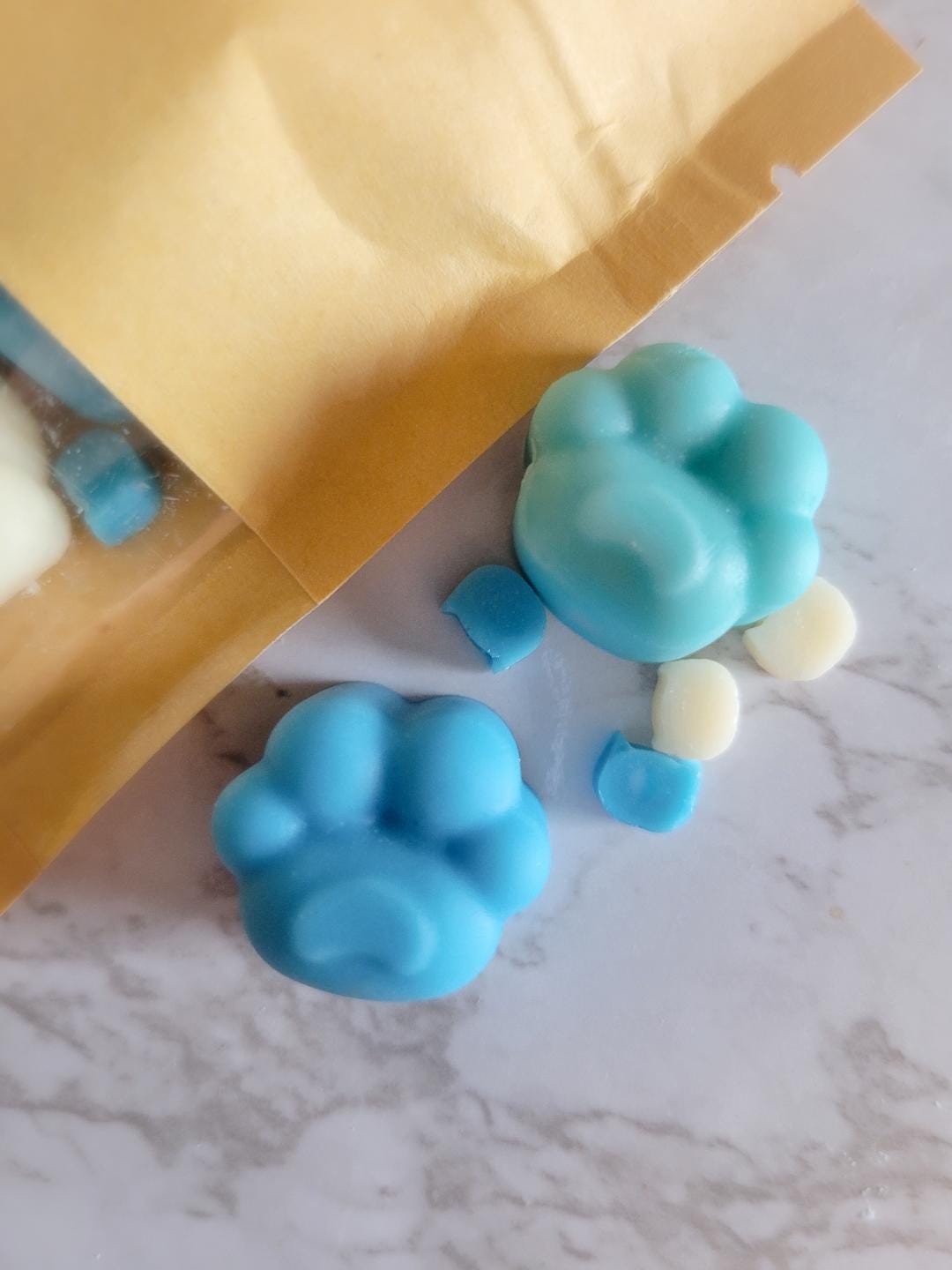 Catfetti- Mini Cat Shaped Wax Melts 4 oz & 1.5 oz Bag| Pick Your Scent | Handmade with Natural Wax| Scoopable Wax