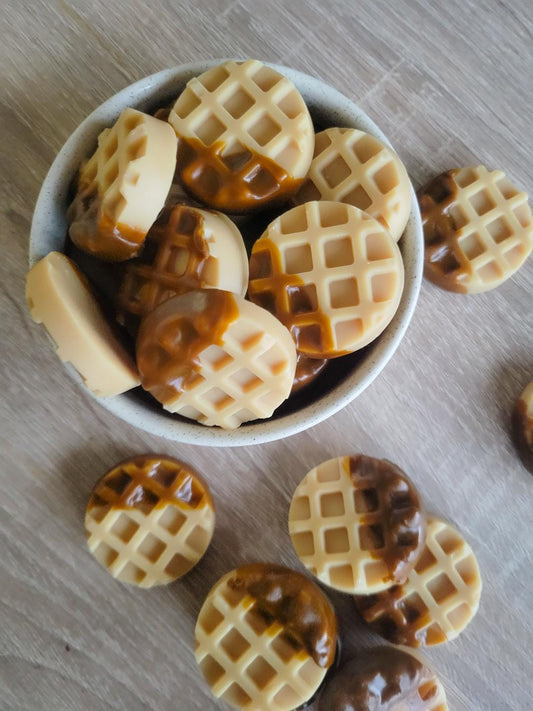 Scoopable Chocolate Dipped Waffle Cone | Natural Wax Melts