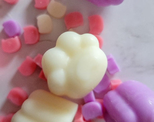 Catfetti- Mini Cat Shaped Wax Melts 4 oz & 1.5 oz Bag| Pick Your Scent | Handmade with Natural Wax| Scoopable Wax